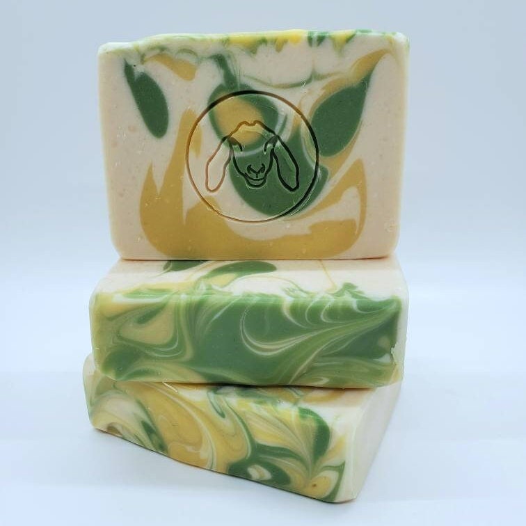 Fresh Apples Goat Milk 5.5 oz Soap Bar